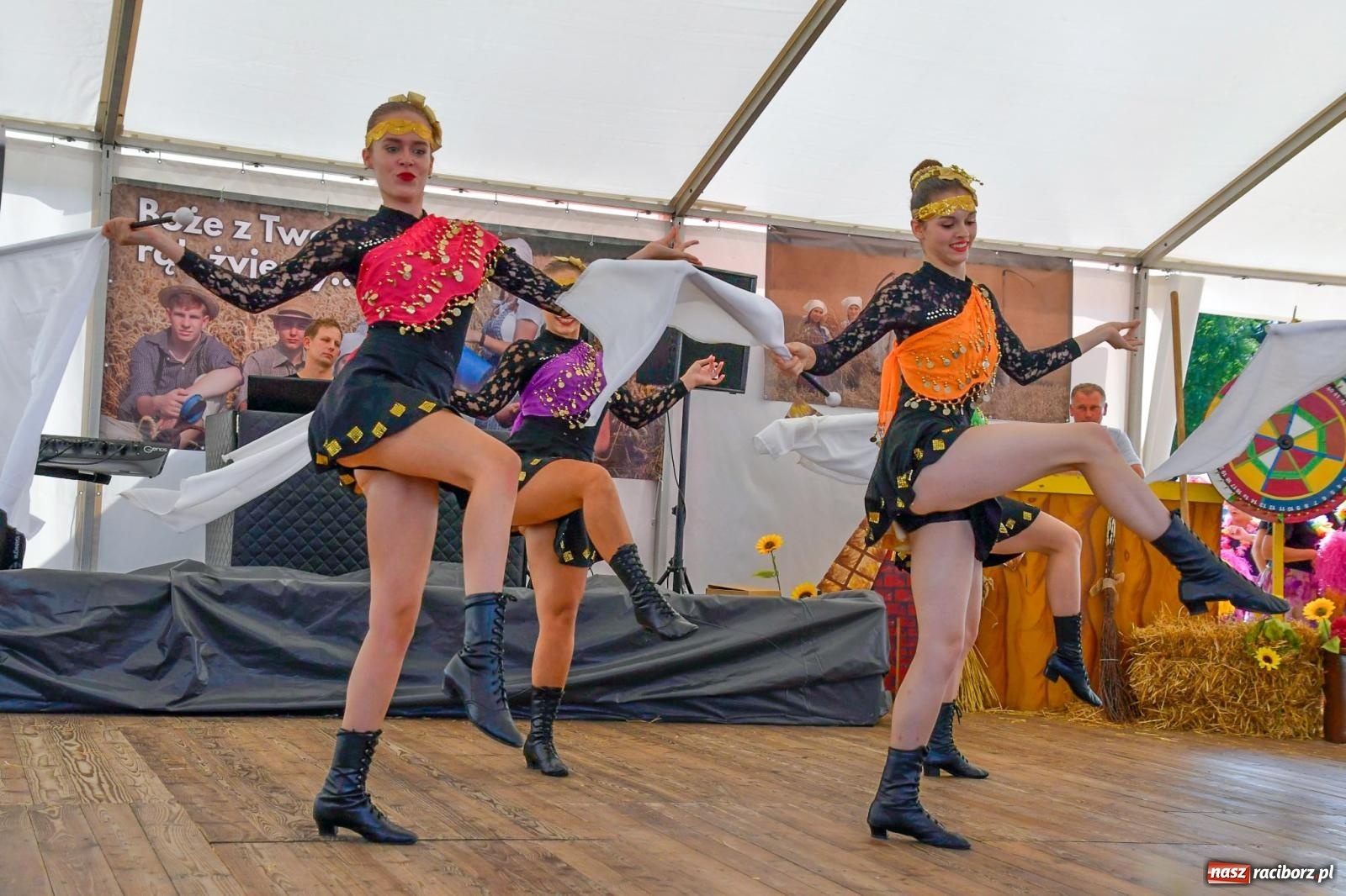 Zdjęcie w galerii na portalu naszraciborz.pl: Radosne i kolorowe święto plonów w Bolesławiu [FOTO i WIDEO] wiadomości z regionu