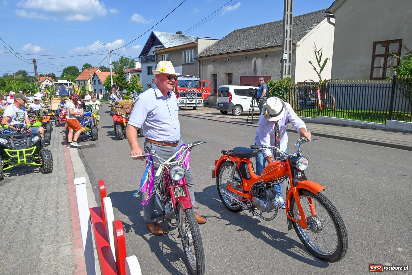 Zdjęcie w galerii na portalu naszraciborz.pl: Radosne i kolorowe święto plonów w Bolesławiu [FOTO i WIDEO] wiadomości z regionu