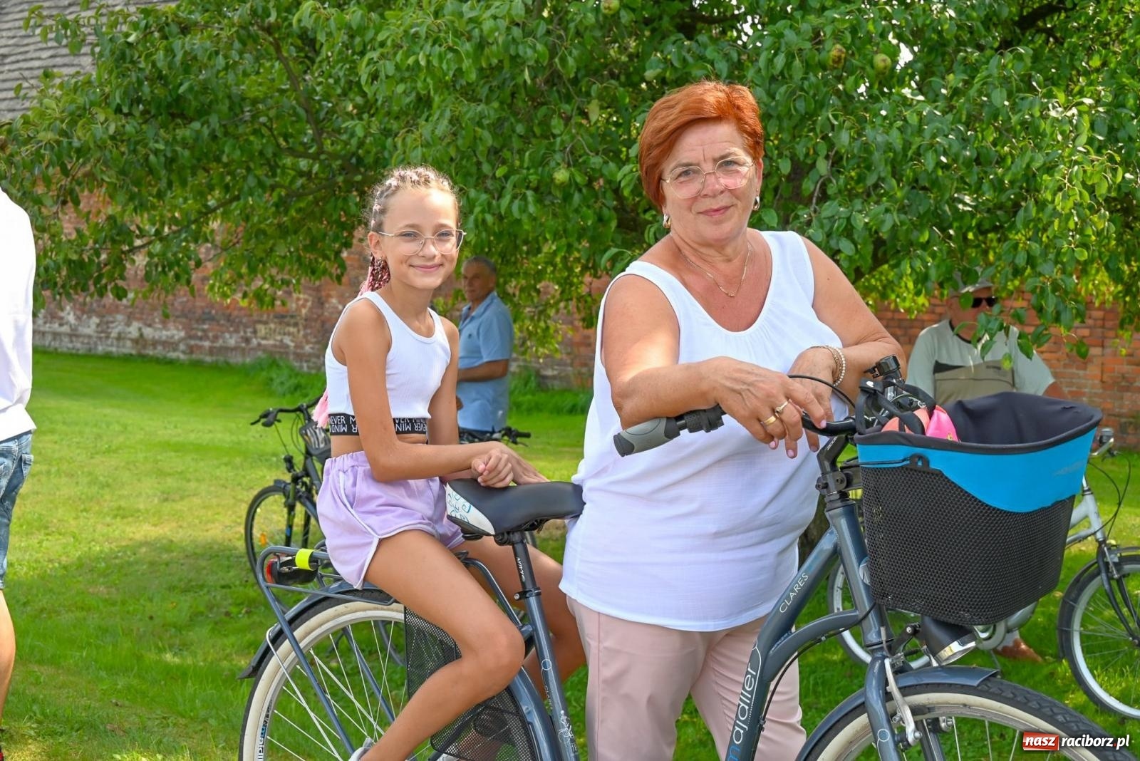 Zdjęcie w galerii na portalu naszraciborz.pl: Radosne i kolorowe święto plonów w Bolesławiu [FOTO i WIDEO] wiadomości z regionu