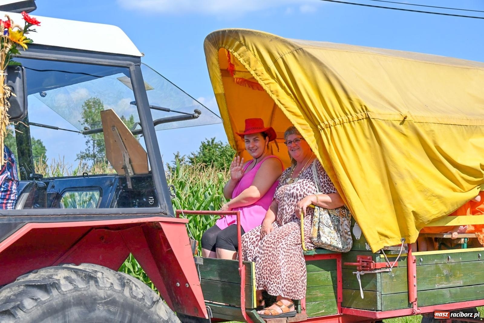 Zdjęcie w galerii na portalu naszraciborz.pl: Radosne i kolorowe święto plonów w Bolesławiu [FOTO i WIDEO] wiadomości z regionu