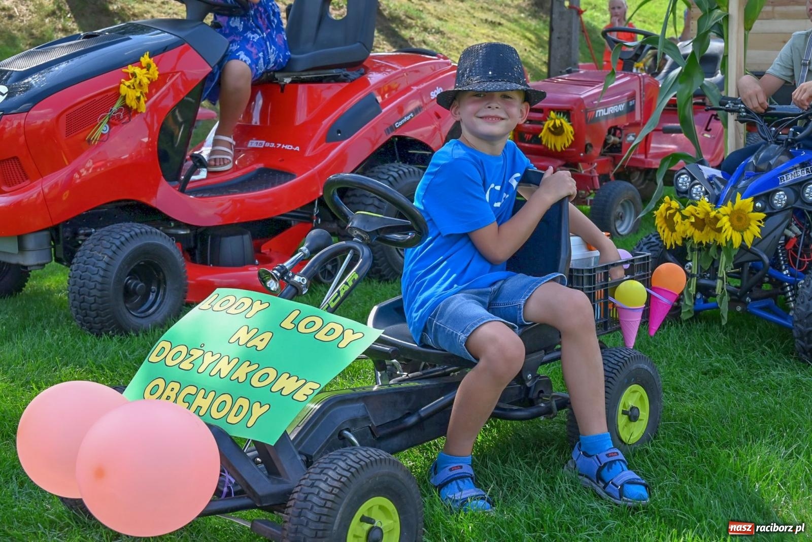 Zdjęcie w galerii na portalu naszraciborz.pl: Radosne i kolorowe święto plonów w Bolesławiu [FOTO i WIDEO] wiadomości z regionu