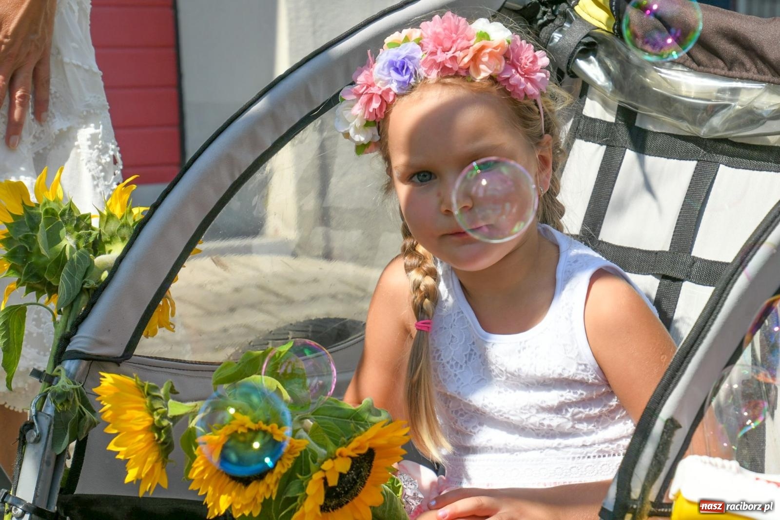 Zdjęcie w galerii na portalu naszraciborz.pl: Radosne i kolorowe święto plonów w Bolesławiu [FOTO i WIDEO] wiadomości z regionu