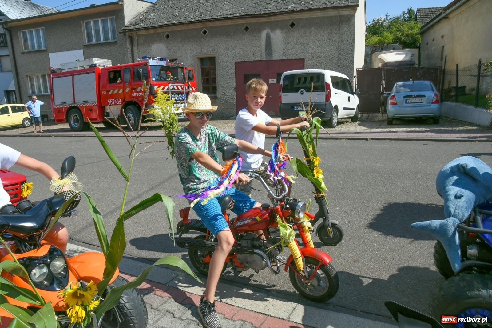 Zdjęcie w galerii na portalu naszraciborz.pl: Radosne i kolorowe święto plonów w Bolesławiu [FOTO i WIDEO] wiadomości z regionu