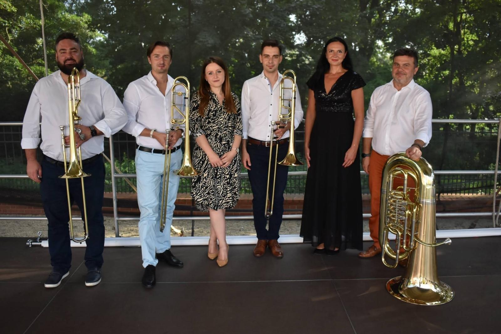 Zdjęcie w galerii na portalu naszraciborz.pl: Polska muzyka filmowa zabrzmiała na Zamku Piastowskim wiadomości z regionu