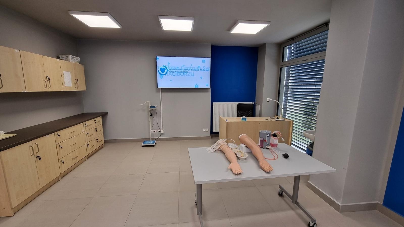 Zdjęcie w galerii na portalu naszraciborz.pl: Nigdy nie jest za późno, aby studiować: Akademia Nauk Stosowanych w Raciborzu czeka na Ciebie! wiadomości z regionu