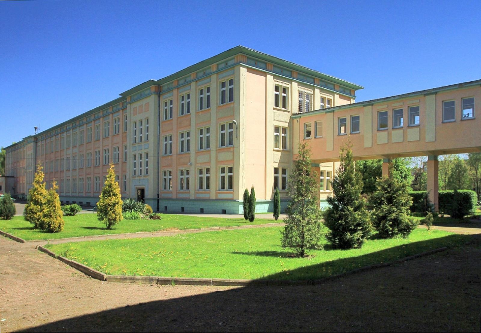 Zdjęcie w galerii na portalu naszraciborz.pl: Nigdy nie jest za późno, aby studiować: Akademia Nauk Stosowanych w Raciborzu czeka na Ciebie! wiadomości z regionu