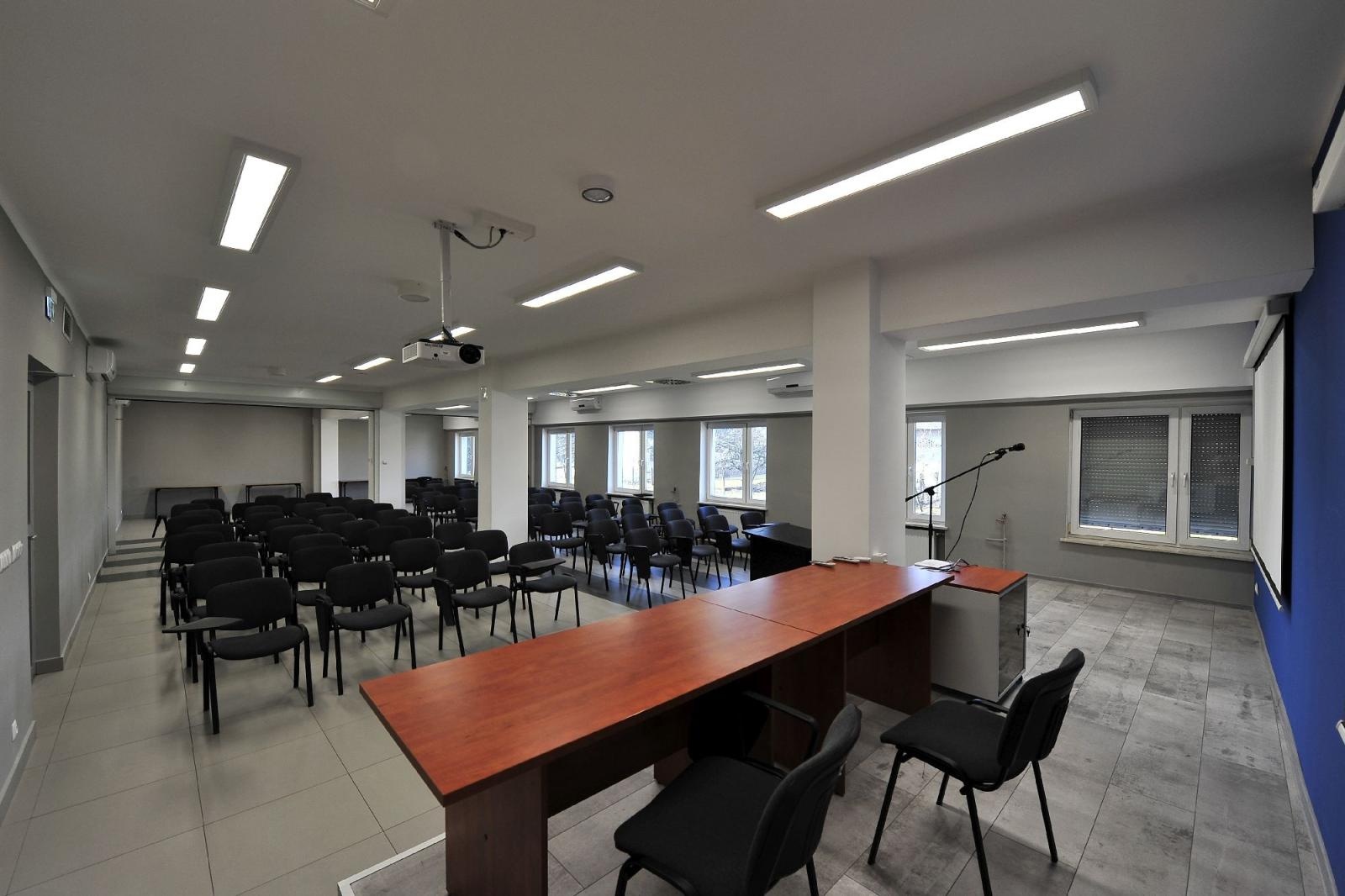 Zdjęcie w galerii na portalu naszraciborz.pl: Nigdy nie jest za późno, aby studiować: Akademia Nauk Stosowanych w Raciborzu czeka na Ciebie! wiadomości z regionu