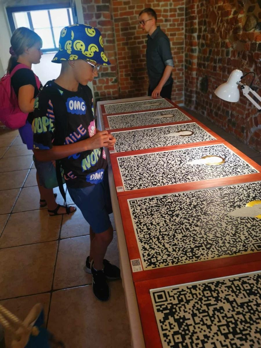 Zdjęcie w galerii na portalu naszraciborz.pl: MDK zorganizował w Rudach plener malarski wiadomości z regionu