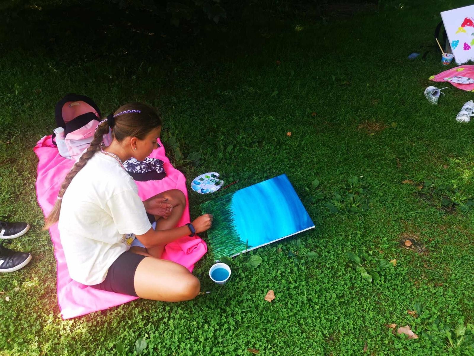 Zdjęcie w galerii na portalu naszraciborz.pl: MDK zorganizował w Rudach plener malarski wiadomości z regionu