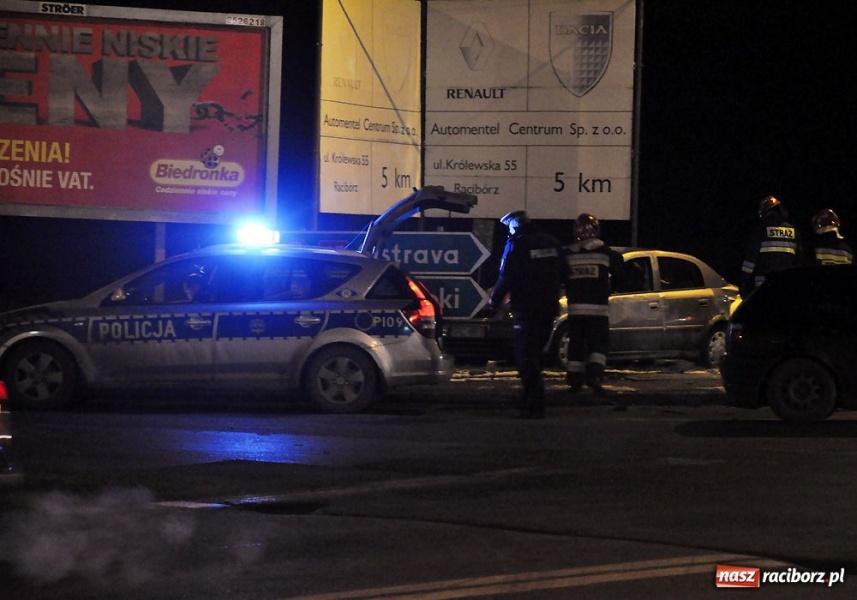 Zdjęcie w galerii na portalu naszraciborz.pl: Kolejna kraksa na mycie wiadomości z regionu