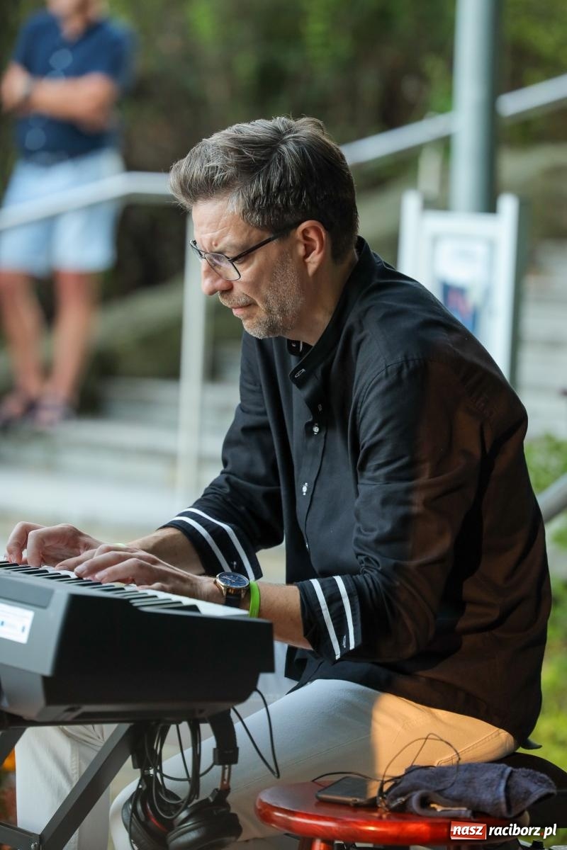 Zdjęcie w galerii na portalu naszraciborz.pl: Żyłem jak chciałem - koncert Gentlemen's Club na bis! wiadomości z regionu