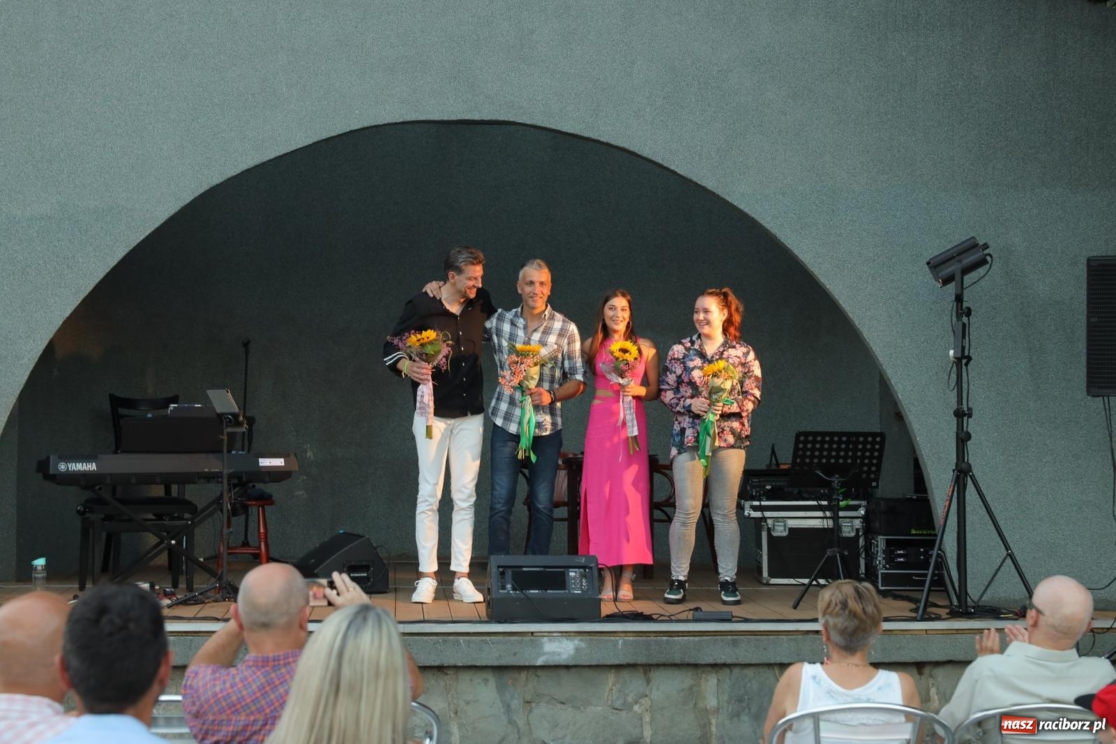 Zdjęcie w galerii na portalu naszraciborz.pl: Żyłem jak chciałem - koncert Gentlemen's Club na bis! wiadomości z regionu