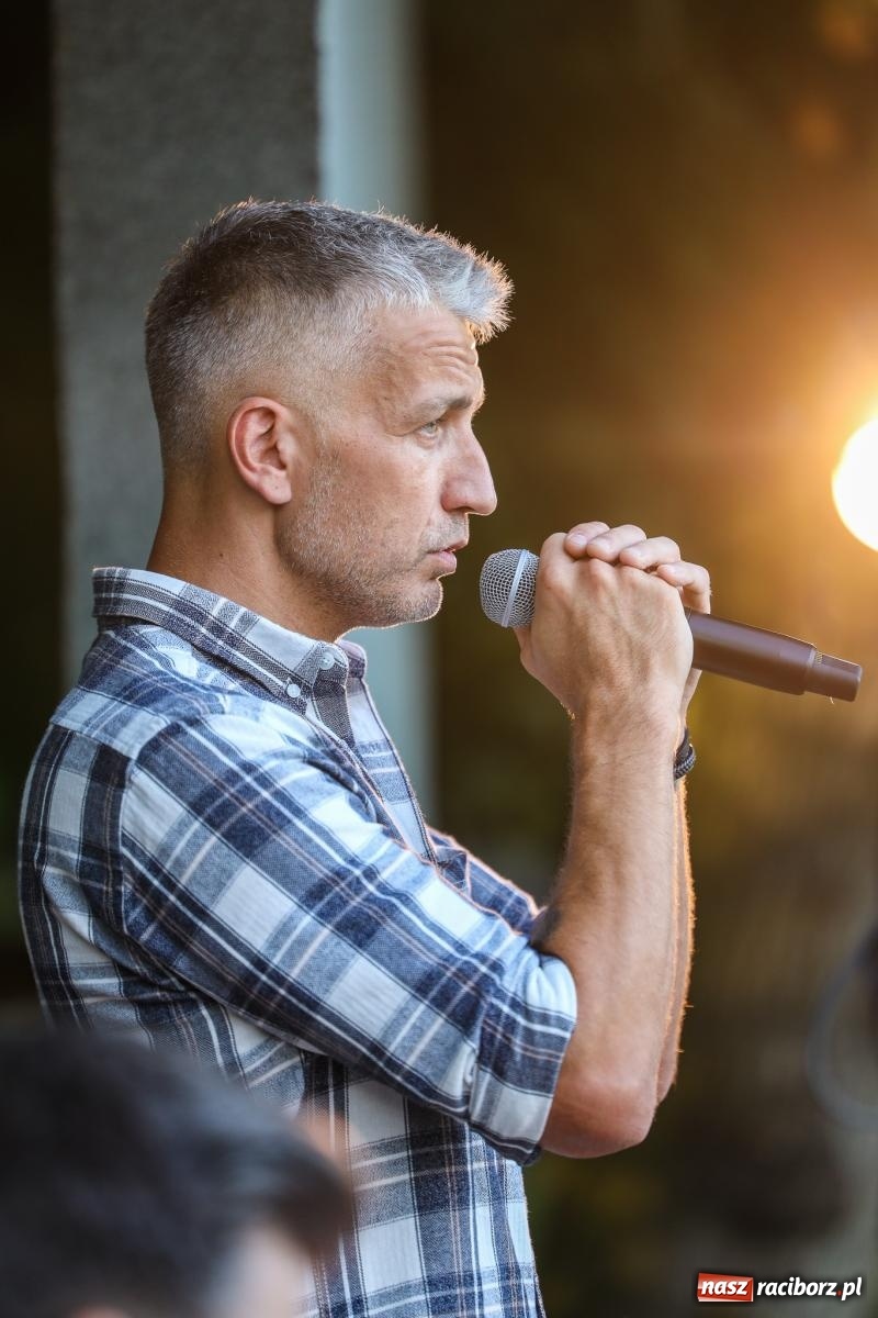 Zdjęcie w galerii na portalu naszraciborz.pl: Żyłem jak chciałem - koncert Gentlemen's Club na bis! wiadomości z regionu