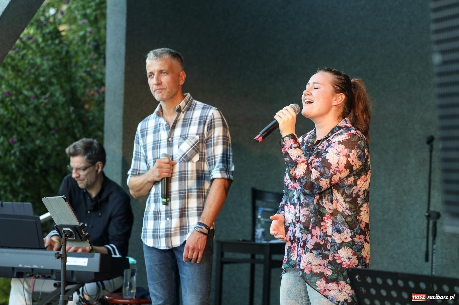 Zdjęcie w galerii na portalu naszraciborz.pl: Żyłem jak chciałem - koncert Gentlemen's Club na bis! wiadomości z regionu