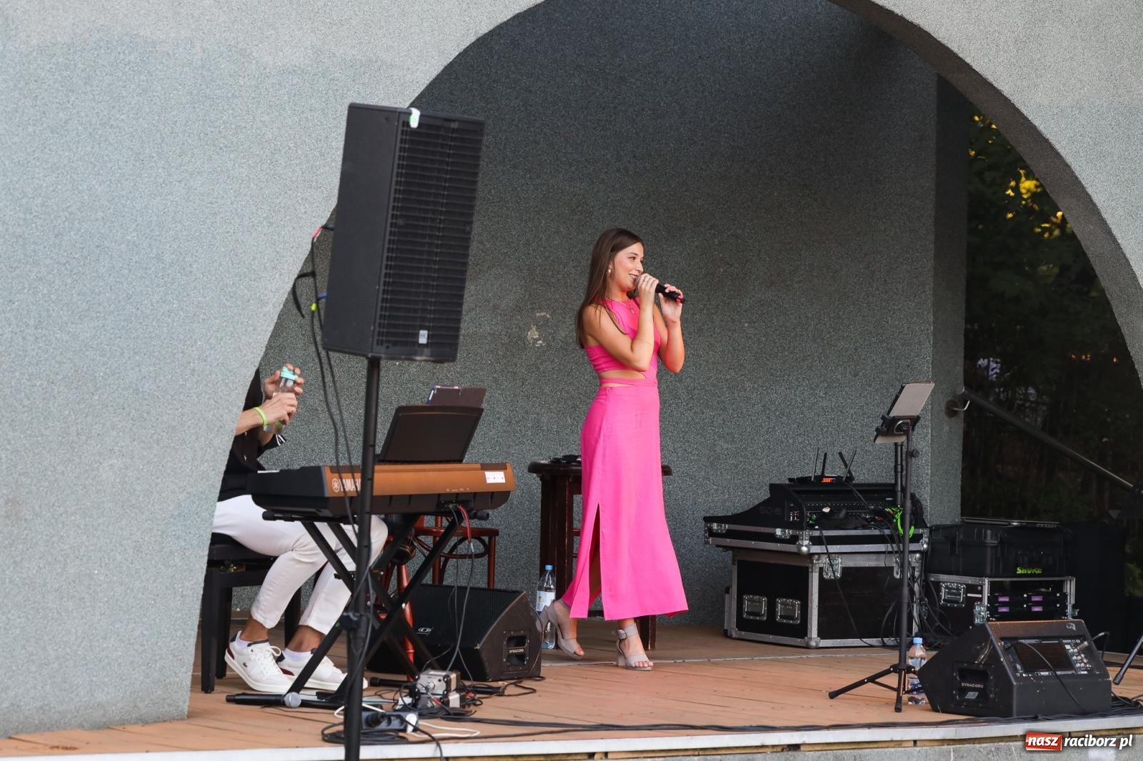 Zdjęcie w galerii na portalu naszraciborz.pl: Żyłem jak chciałem - koncert Gentlemen's Club na bis! wiadomości z regionu