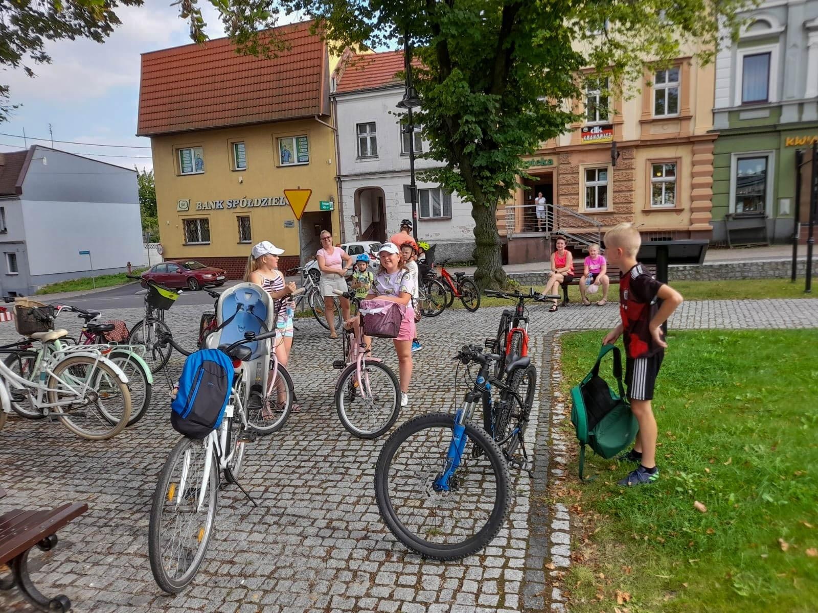 Zdjęcie w galerii na portalu naszraciborz.pl: DFK zaprosiło na wycieczkę w okolicach Bojanowa wiadomości z regionu
