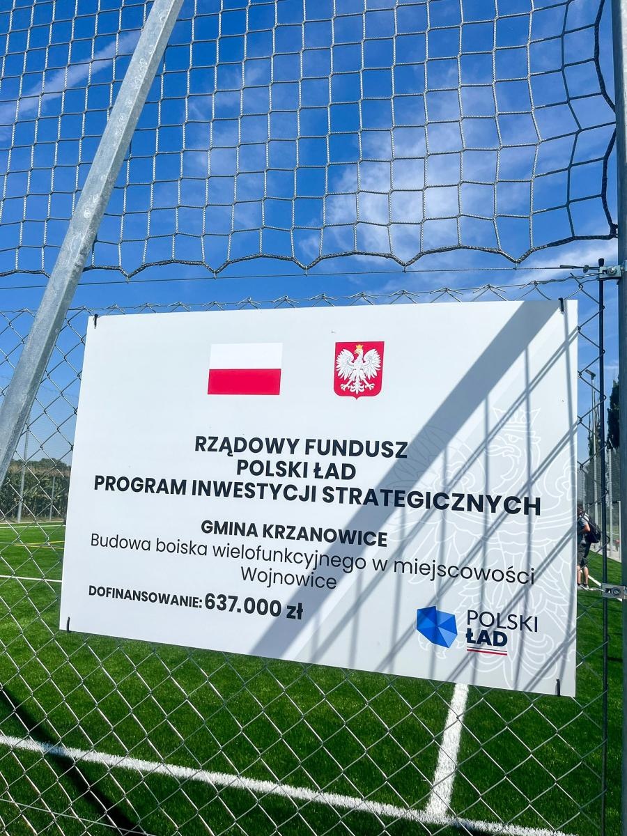 Zdjęcie w galerii na portalu naszraciborz.pl: Wojnowicka Munio Arena ma nowoczesne boisko wielofunkcyjne wiadomości z regionu