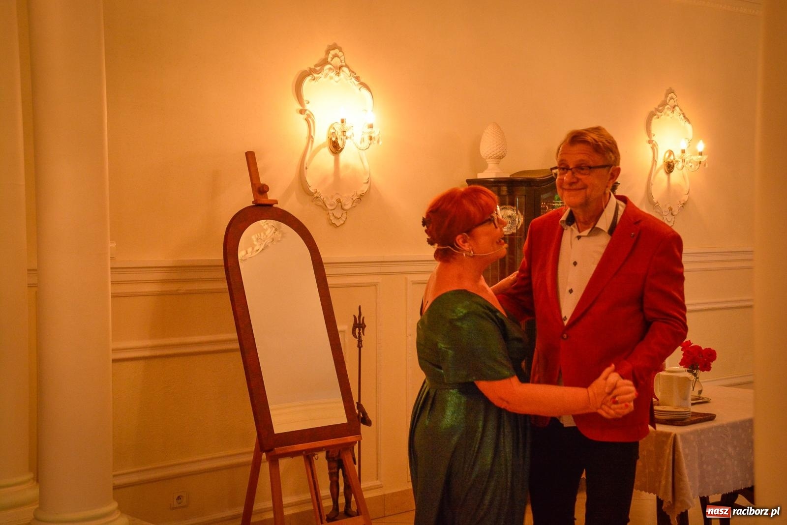 Zdjęcie w galerii na portalu naszraciborz.pl: Życiowe umilanki. Fortissimo w wojnowickim pałacu [FOTO i WIDEO] wiadomości z regionu