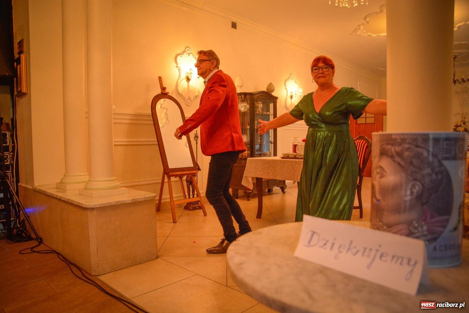 Zdjęcie w galerii na portalu naszraciborz.pl: Życiowe umilanki. Fortissimo w wojnowickim pałacu [FOTO i WIDEO] wiadomości z regionu