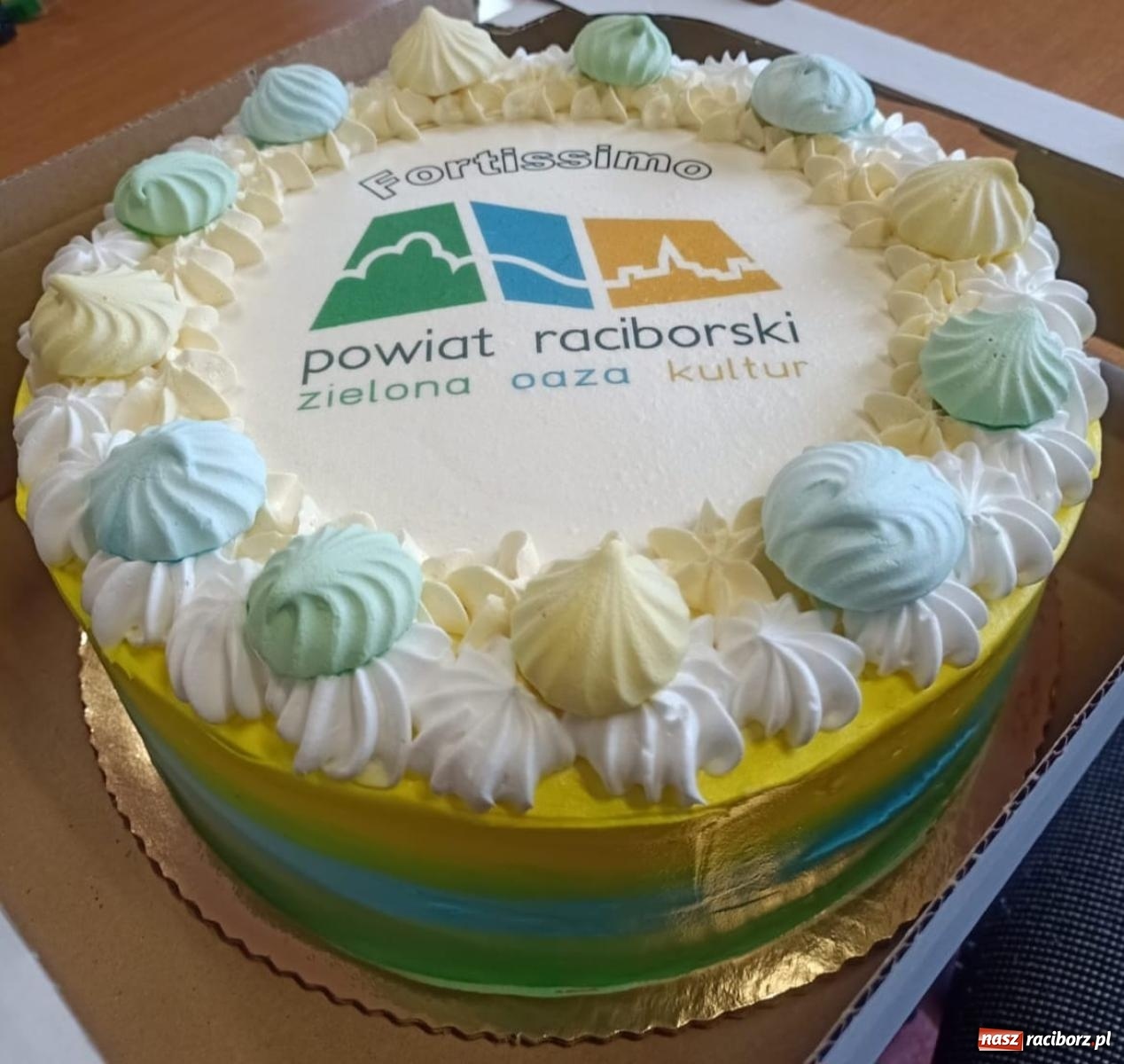 Zdjęcie w galerii na portalu naszraciborz.pl: Życiowe umilanki. Fortissimo w wojnowickim pałacu [FOTO i WIDEO] wiadomości z regionu