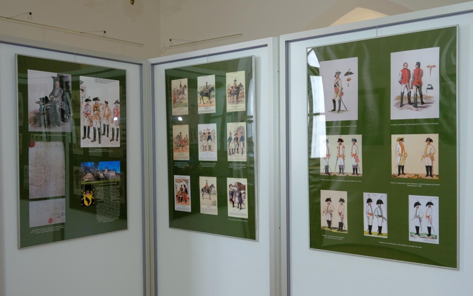 Zdjęcie w galerii na portalu naszraciborz.pl: Historia raciborskiej wojskowości na wystawie w Muzeum wiadomości z regionu