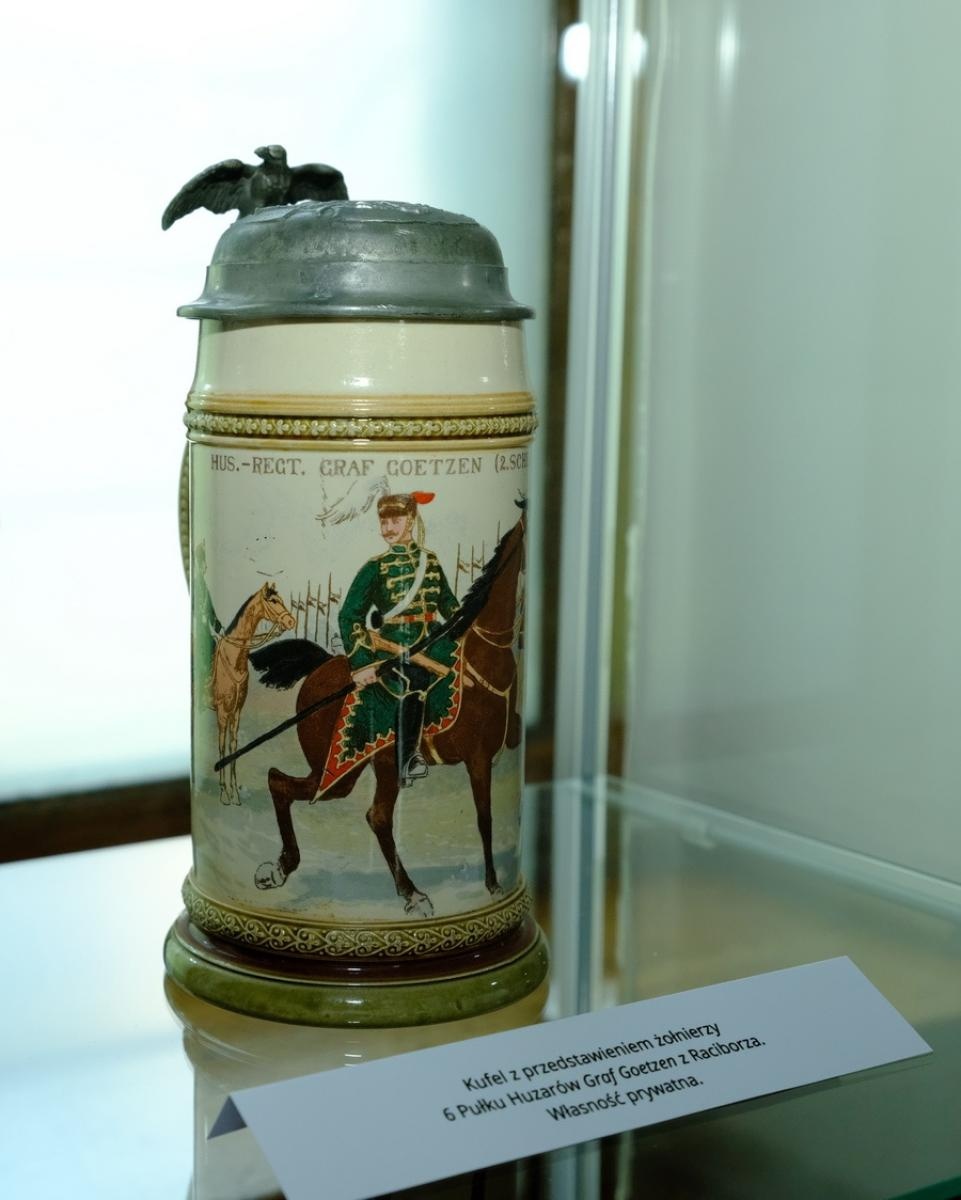 Zdjęcie w galerii na portalu naszraciborz.pl: Historia raciborskiej wojskowości na wystawie w Muzeum wiadomości z regionu