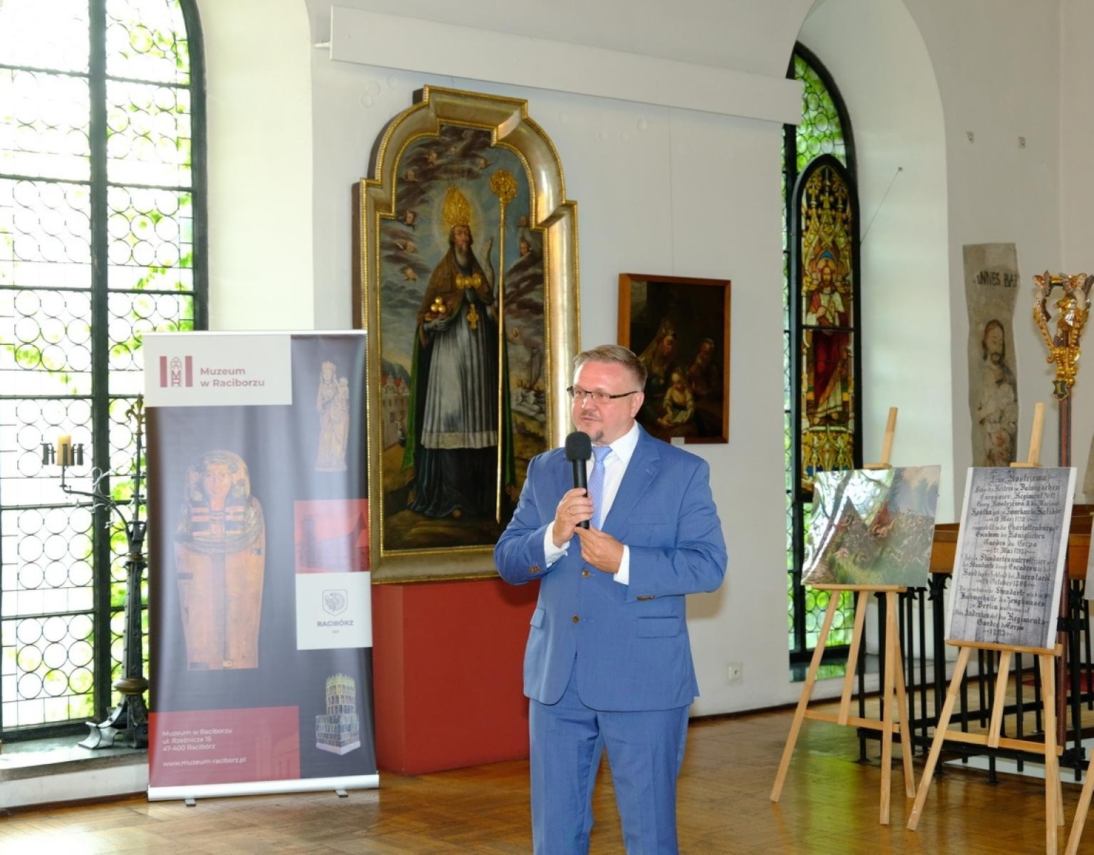 Zdjęcie w galerii na portalu naszraciborz.pl: Historia raciborskiej wojskowości na wystawie w Muzeum wiadomości z regionu
