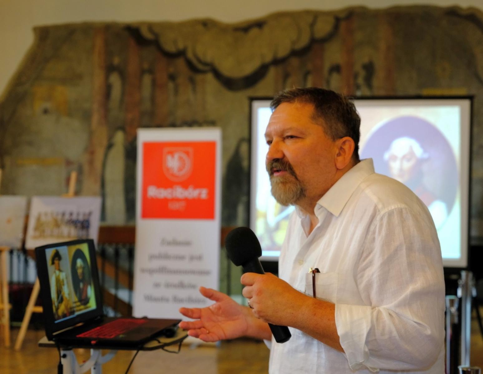 Zdjęcie w galerii na portalu naszraciborz.pl: Historia raciborskiej wojskowości na wystawie w Muzeum wiadomości z regionu