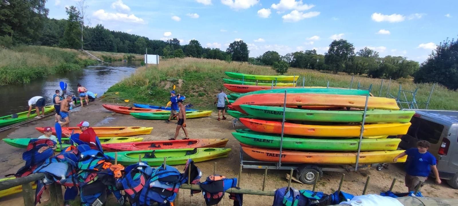 Zdjęcie w galerii na portalu naszraciborz.pl: Z raciborskim PCS-em po Małej Panwi wiadomości z regionu