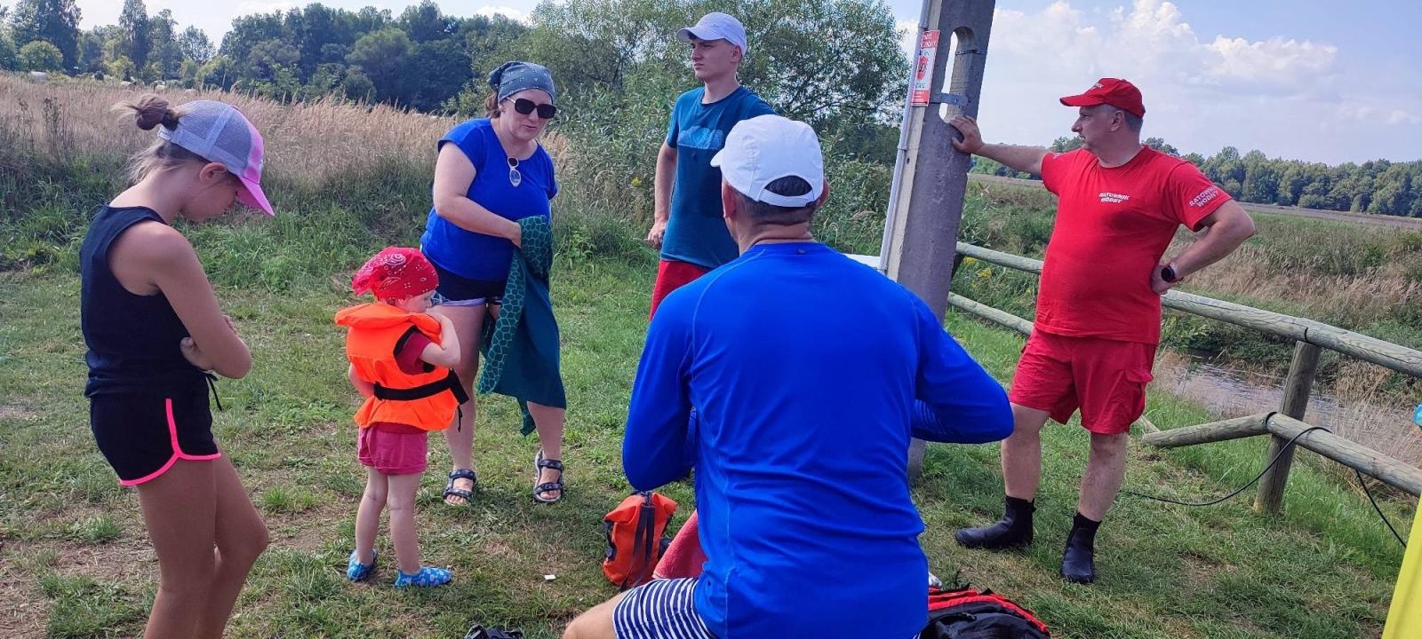 Zdjęcie w galerii na portalu naszraciborz.pl: Z raciborskim PCS-em po Małej Panwi wiadomości z regionu