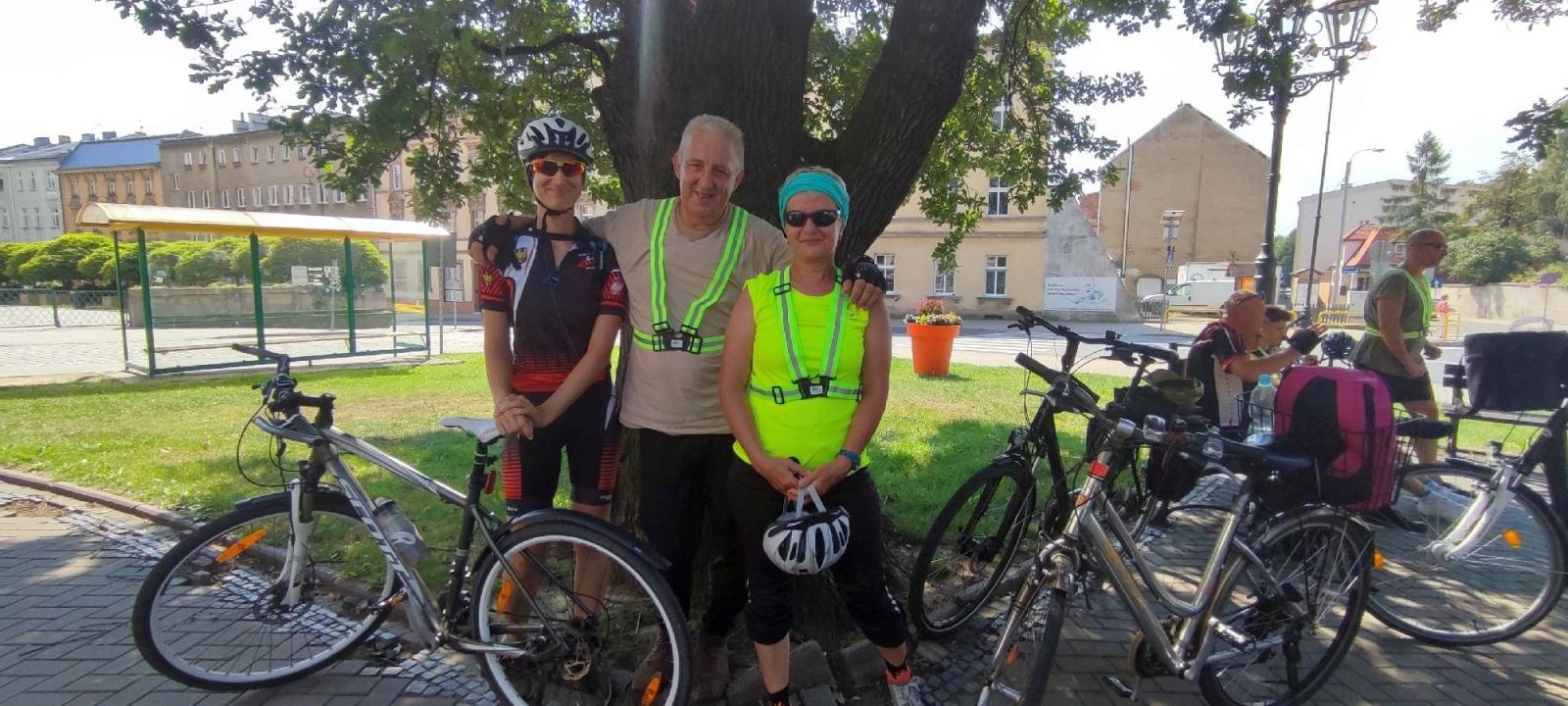 Zdjęcie w galerii na portalu naszraciborz.pl: W siedem godzin rowerem z Raciborza nad Jezioro Nyskie wiadomości z regionu