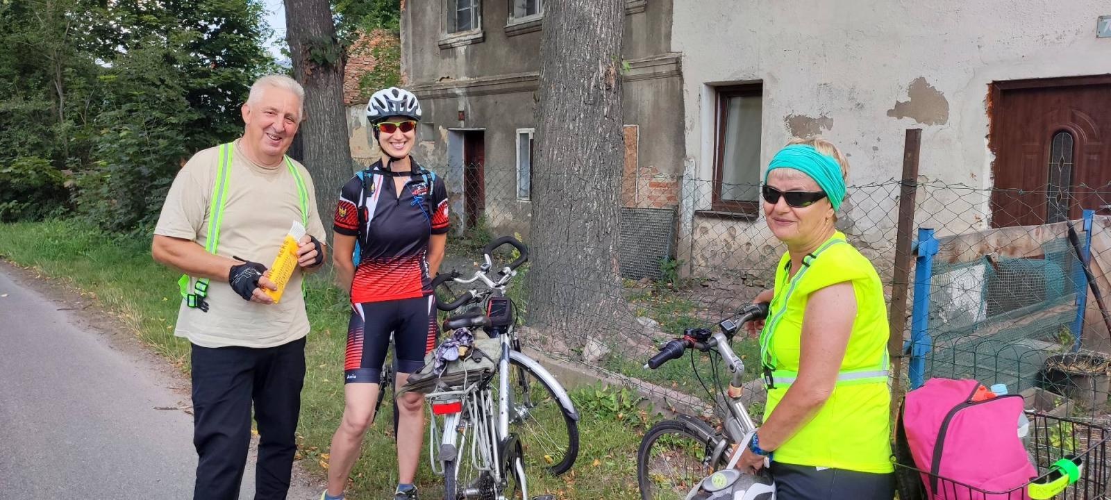 Zdjęcie w galerii na portalu naszraciborz.pl: W siedem godzin rowerem z Raciborza nad Jezioro Nyskie wiadomości z regionu