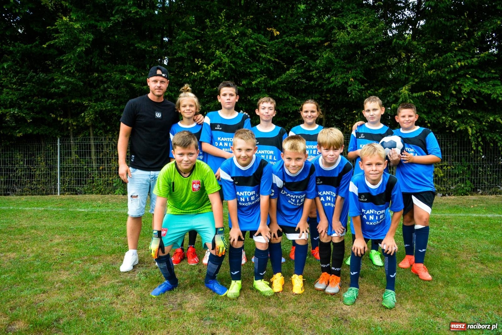 Zdjęcie w galerii na portalu naszraciborz.pl: Piłkarskie pożegnanie lata na Ocicach [FOTO i WIDEO] wiadomości z regionu