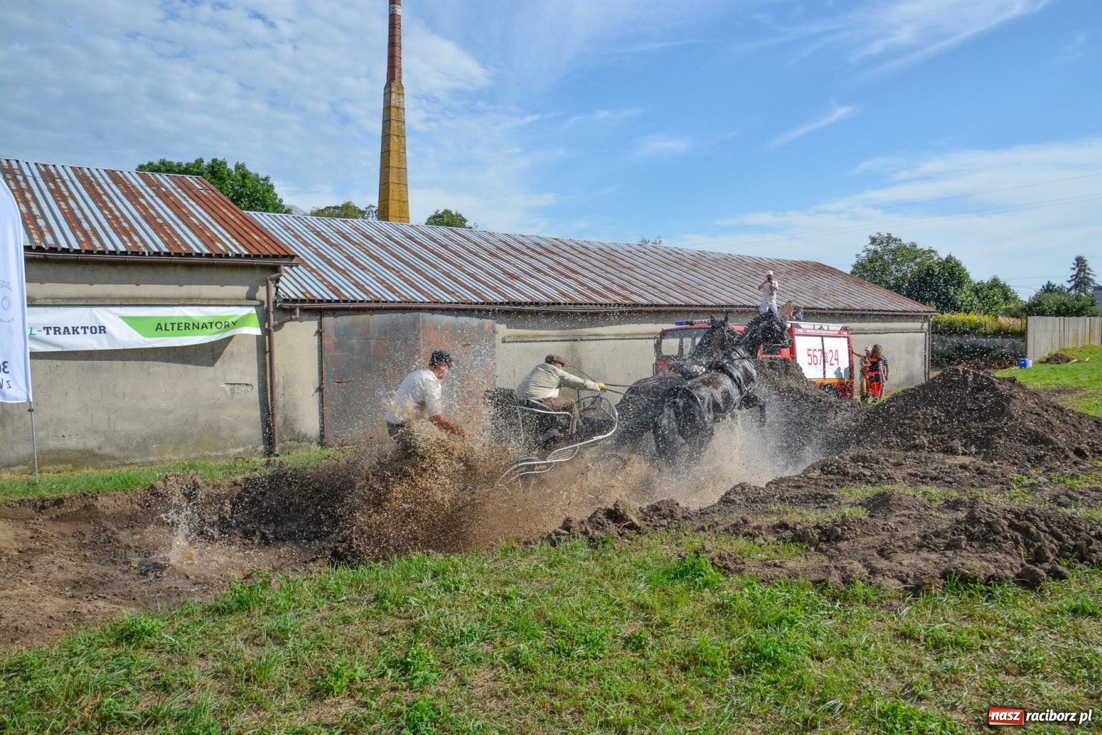 Zdjęcie w galerii na portalu naszraciborz.pl: Ciapek Racing 3. W Krowiarkach jak w Mad Maxie [FOTO i WIDEO] wiadomości z regionu