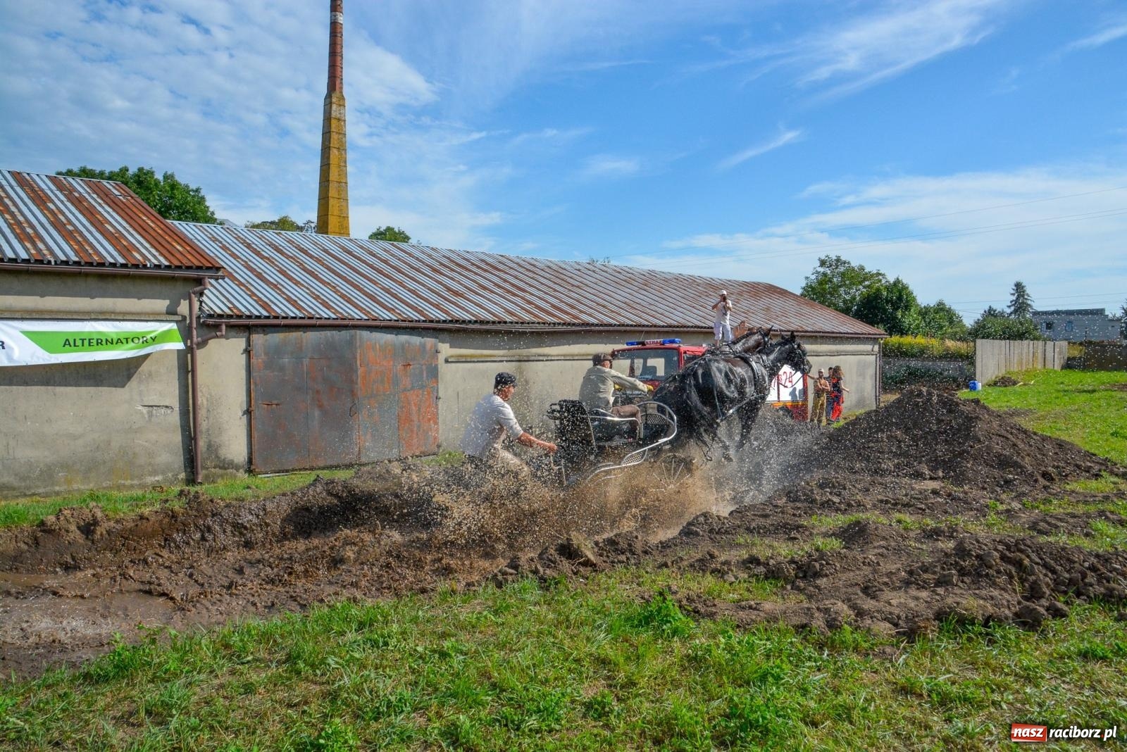Zdjęcie w galerii na portalu naszraciborz.pl: Ciapek Racing 3. W Krowiarkach jak w Mad Maxie [FOTO i WIDEO] wiadomości z regionu