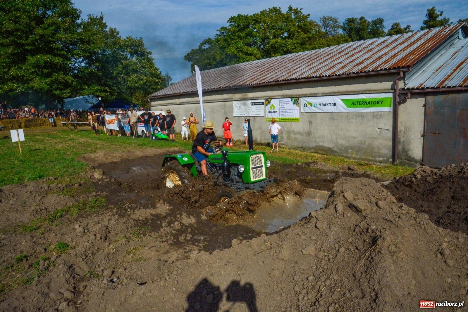 Zdjęcie w galerii na portalu naszraciborz.pl: Ciapek Racing 3. W Krowiarkach jak w Mad Maxie [FOTO i WIDEO] wiadomości z regionu