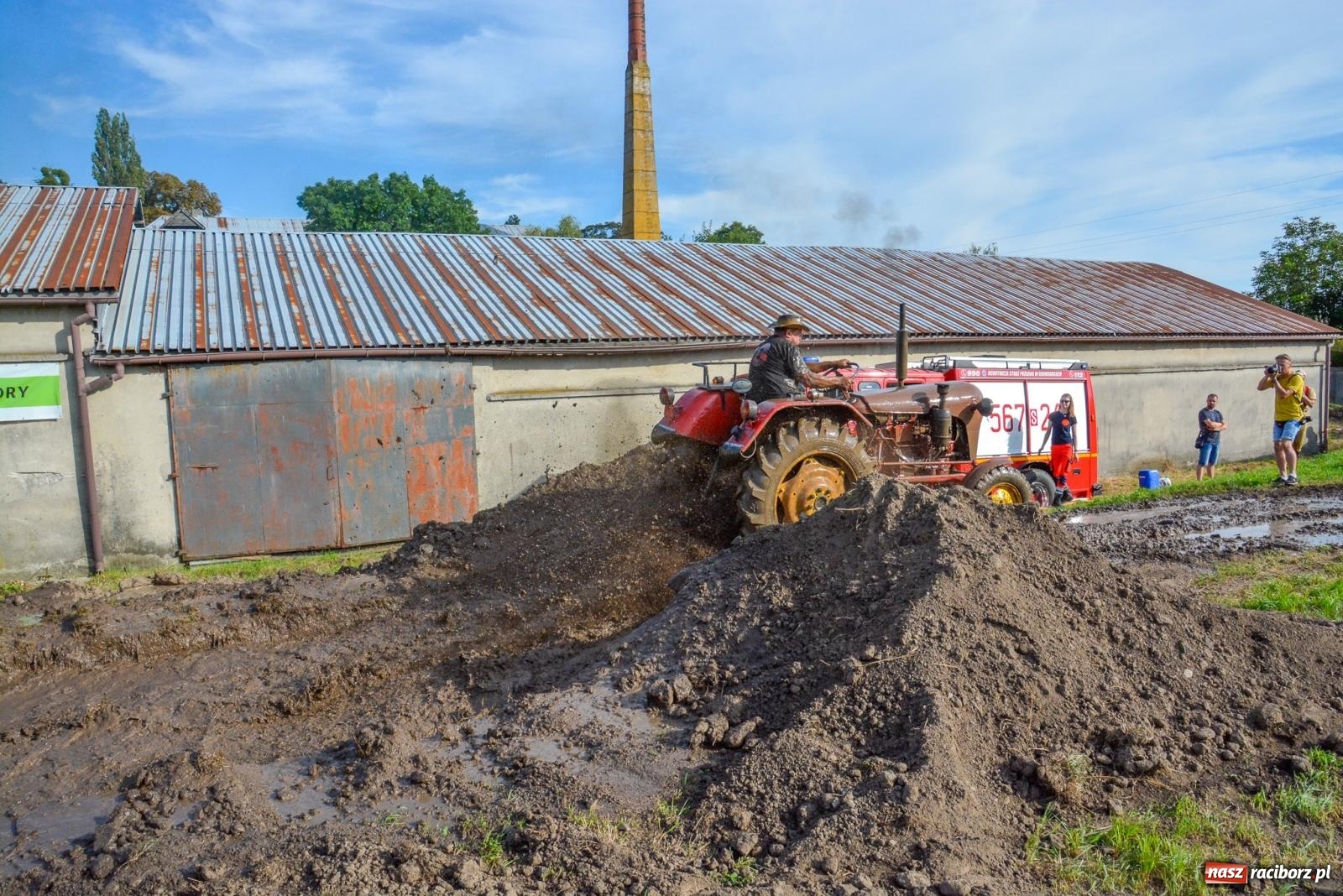 Zdjęcie w galerii na portalu naszraciborz.pl: Ciapek Racing 3. W Krowiarkach jak w Mad Maxie [FOTO i WIDEO] wiadomości z regionu