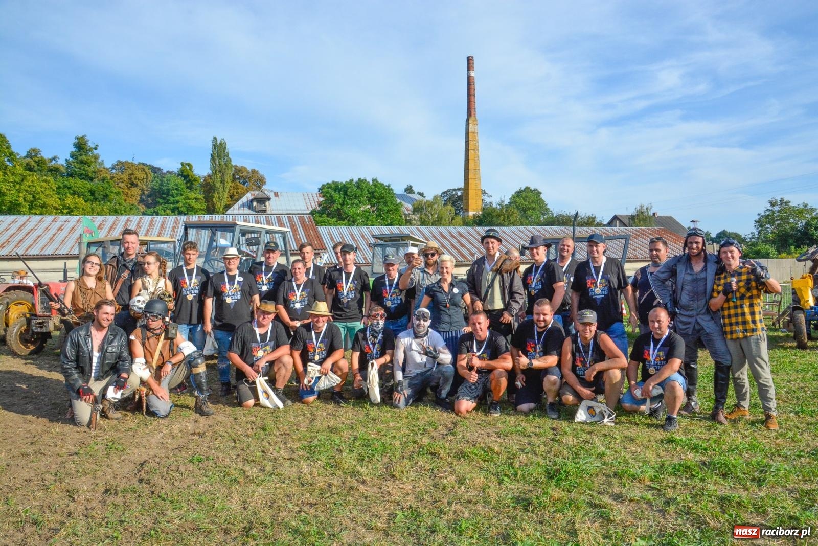 Zdjęcie w galerii na portalu naszraciborz.pl: Ciapek Racing 3. W Krowiarkach jak w Mad Maxie [FOTO i WIDEO] wiadomości z regionu