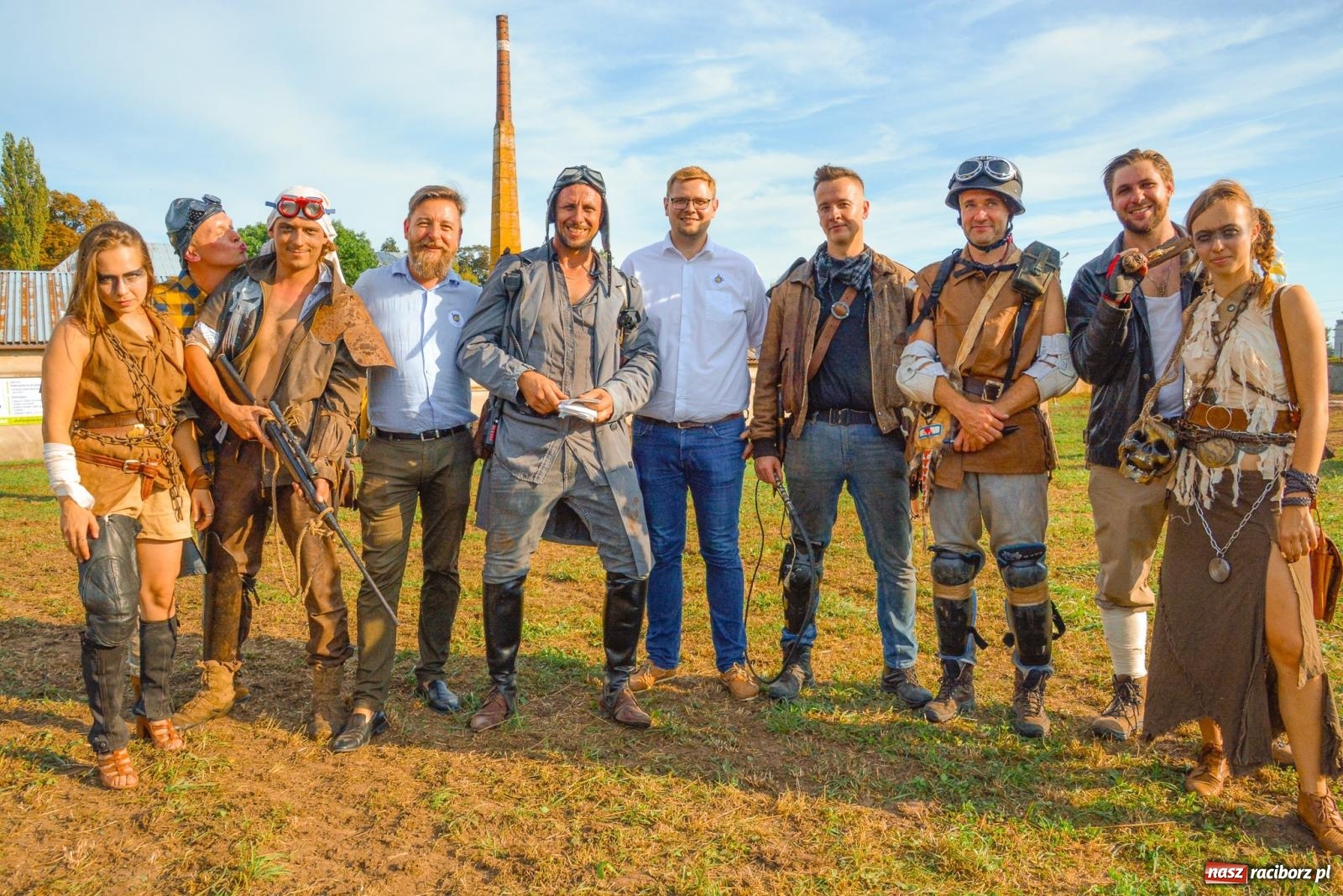 Zdjęcie w galerii na portalu naszraciborz.pl: Ciapek Racing 3. W Krowiarkach jak w Mad Maxie [FOTO i WIDEO] wiadomości z regionu