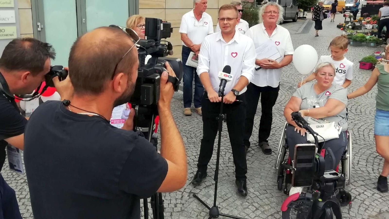 Zdjęcie w galerii na portalu naszraciborz.pl: Doświadczeni gracze i beniaminek. PO zaprezentowała kandydatów wiadomości z regionu