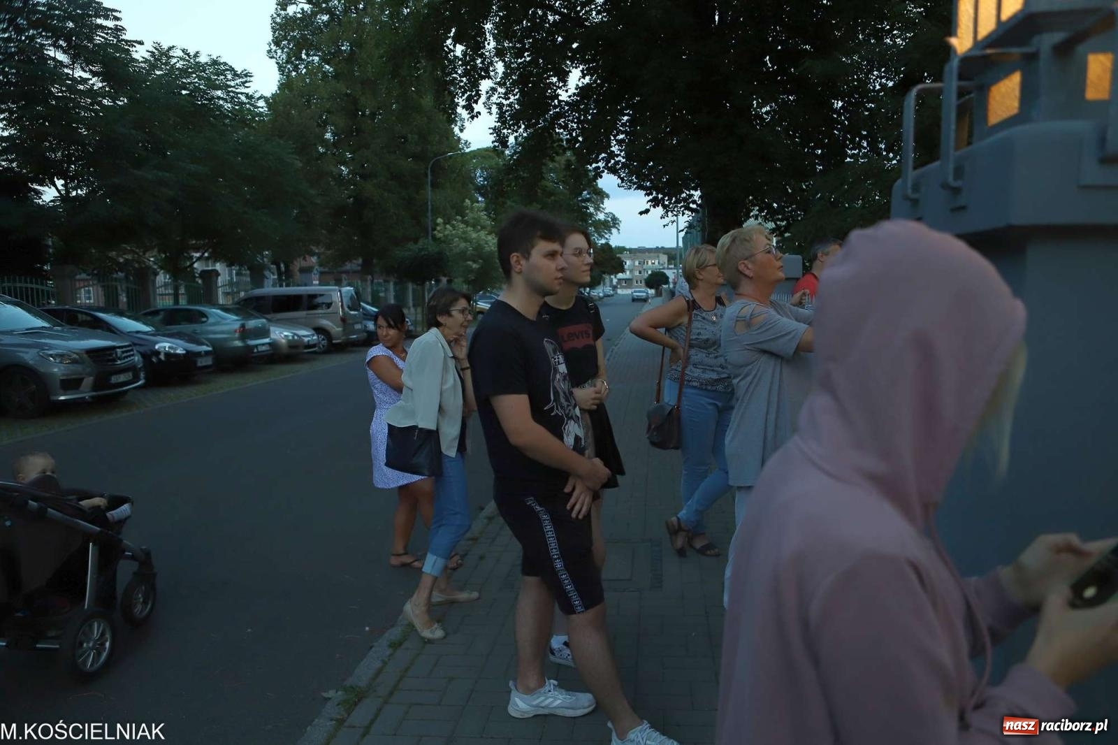 Zdjęcie w galerii na portalu naszraciborz.pl: Bóg mordu. Letni Teatr na Schodach przy Kasprowicza wiadomości z regionu