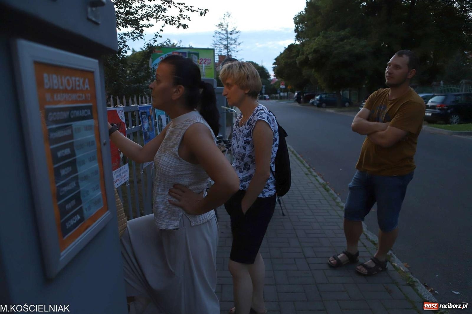 Zdjęcie w galerii na portalu naszraciborz.pl: Bóg mordu. Letni Teatr na Schodach przy Kasprowicza wiadomości z regionu