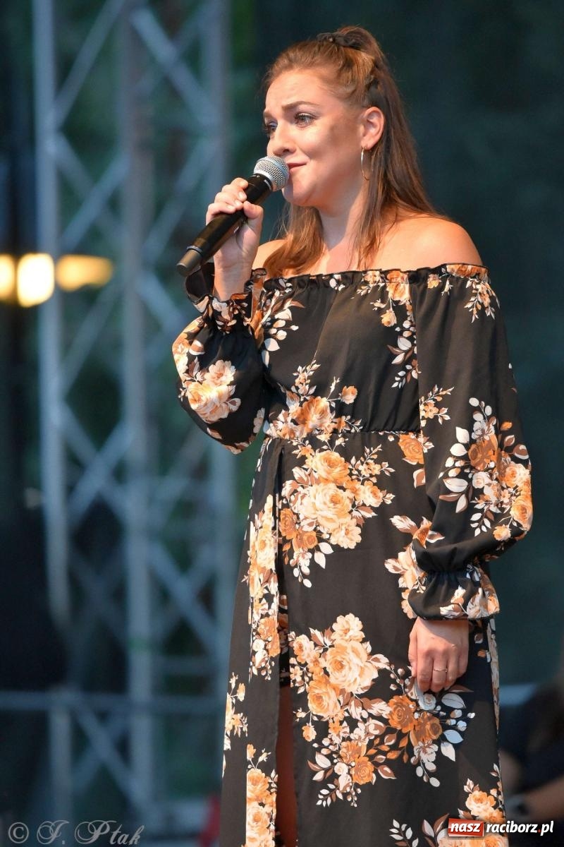 Zdjęcie w galerii na portalu naszraciborz.pl: Miraż wkroczył w 30-lecie działalności. Koncert na zamku [FOTO i WIDEO] wiadomości z regionu