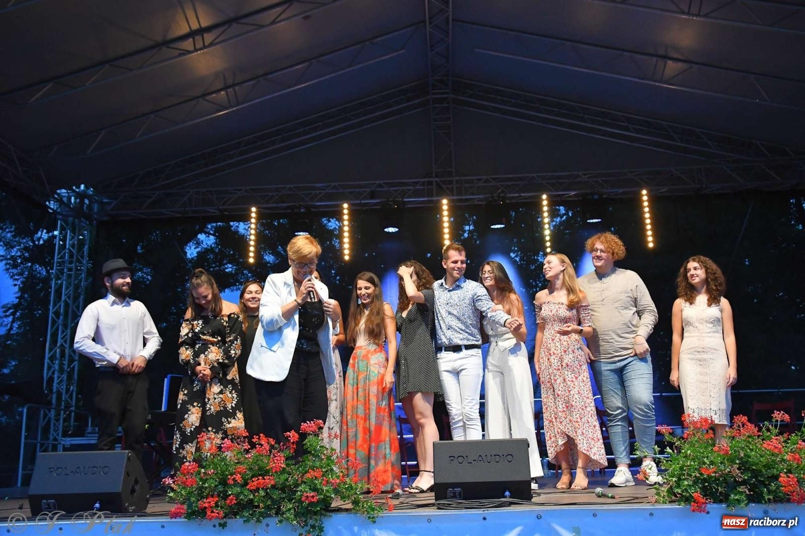 Zdjęcie w galerii na portalu naszraciborz.pl: Miraż wkroczył w 30-lecie działalności. Koncert na zamku [FOTO i WIDEO] wiadomości z regionu