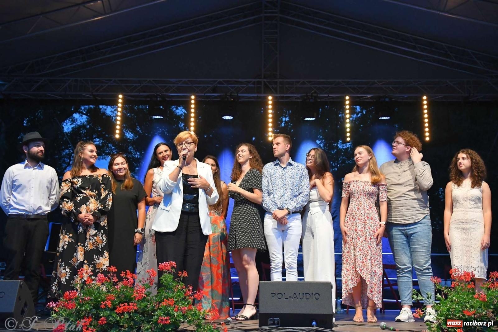 Zdjęcie w galerii na portalu naszraciborz.pl: Miraż wkroczył w 30-lecie działalności. Koncert na zamku [FOTO i WIDEO] wiadomości z regionu