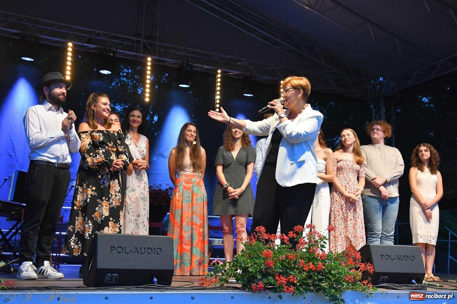 Zdjęcie w galerii na portalu naszraciborz.pl: Miraż wkroczył w 30-lecie działalności. Koncert na zamku [FOTO i WIDEO] wiadomości z regionu