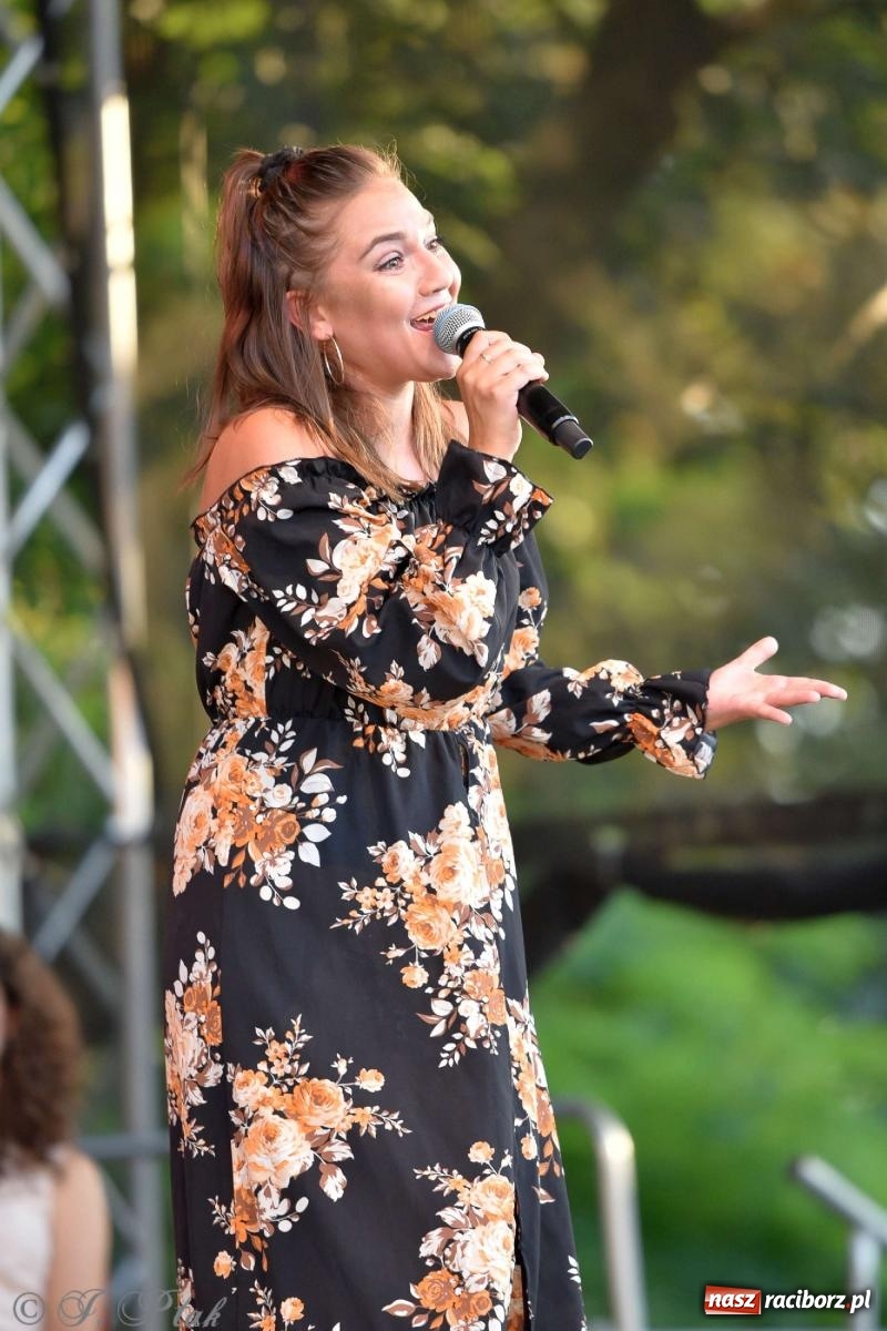 Zdjęcie w galerii na portalu naszraciborz.pl: Miraż wkroczył w 30-lecie działalności. Koncert na zamku [FOTO i WIDEO] wiadomości z regionu