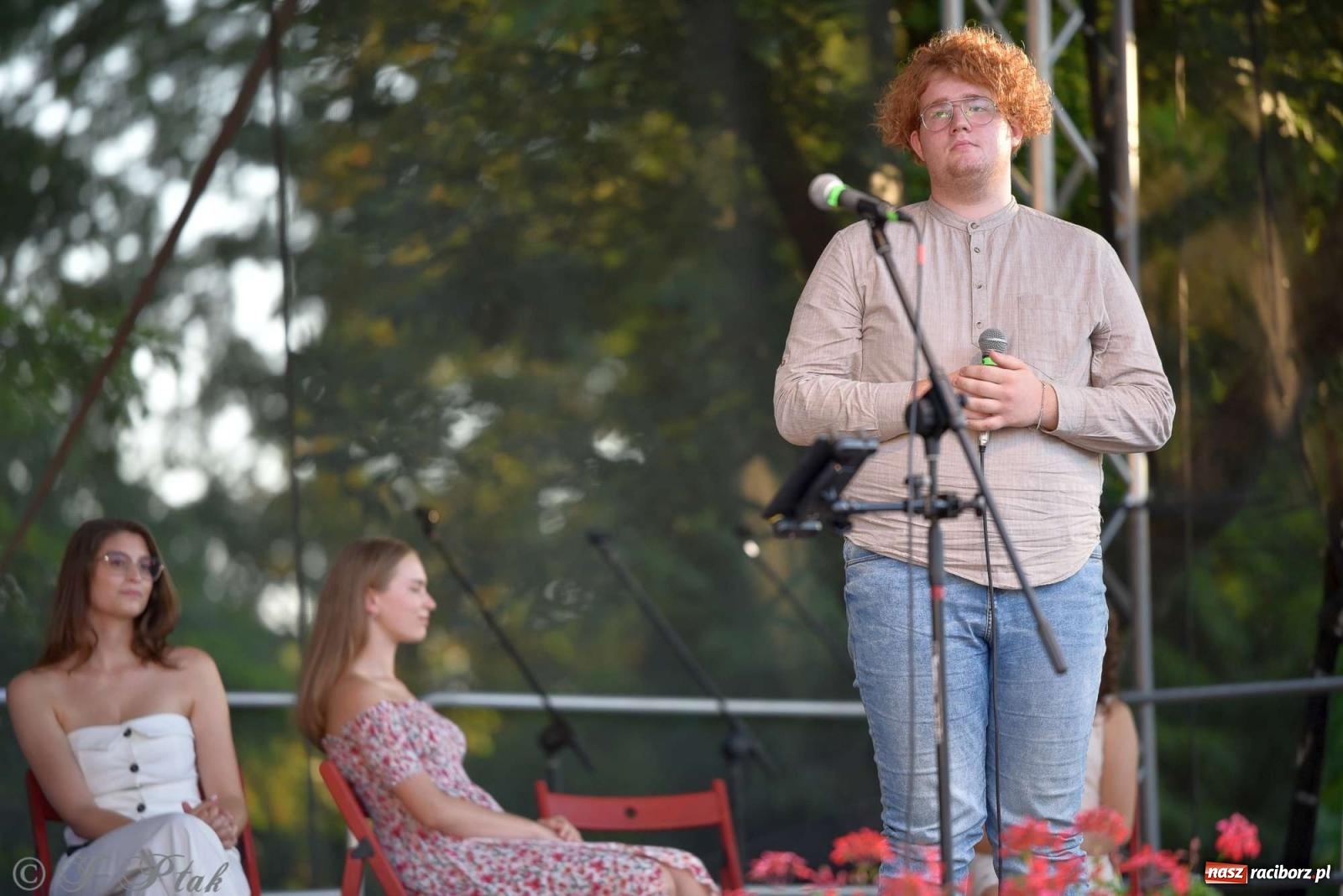Zdjęcie w galerii na portalu naszraciborz.pl: Miraż wkroczył w 30-lecie działalności. Koncert na zamku [FOTO i WIDEO] wiadomości z regionu