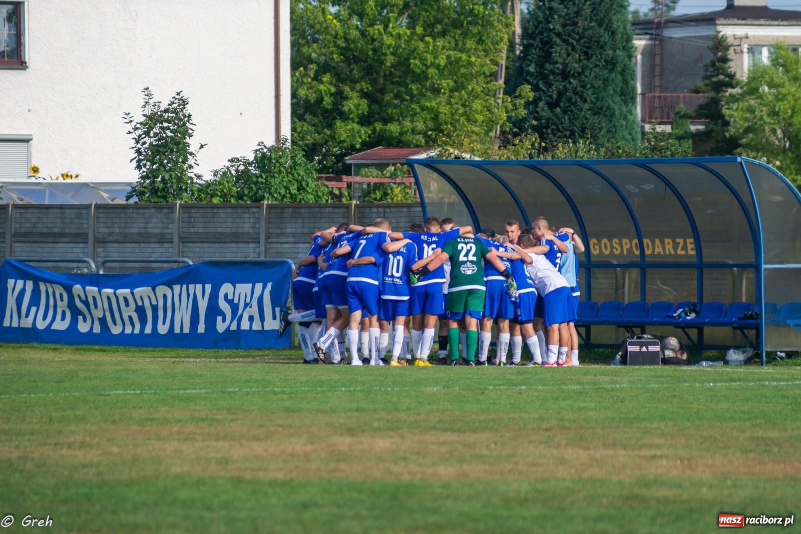 Zdjęcie w galerii na portalu naszraciborz.pl: B klasa. Pierwsze punkty beniaminka z Kuźni Raciborskiej [FOTO] wiadomości z regionu