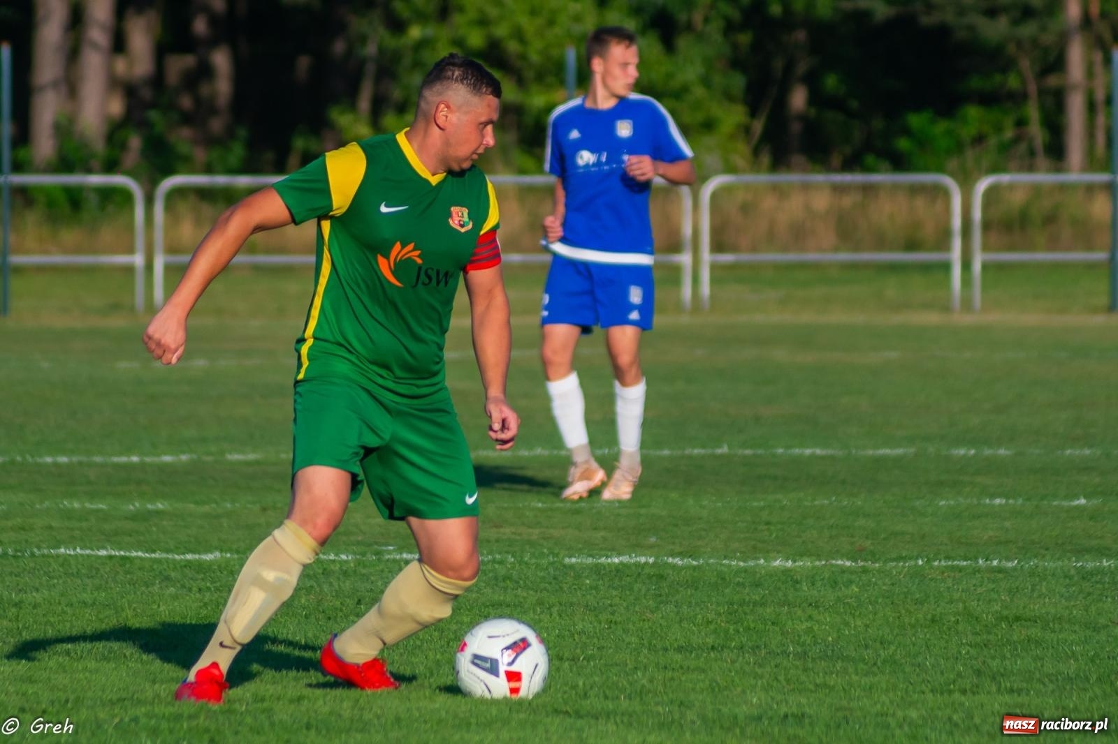Zdjęcie w galerii na portalu naszraciborz.pl: B klasa. Pierwsze punkty beniaminka z Kuźni Raciborskiej [FOTO] wiadomości z regionu